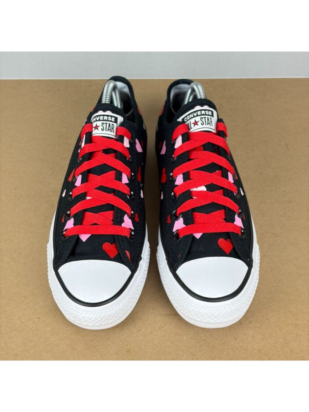 Converse Chuck Taylor All Star Heart Print Sneakers Womens 7 Black Pink Red - Picture 2 of 10